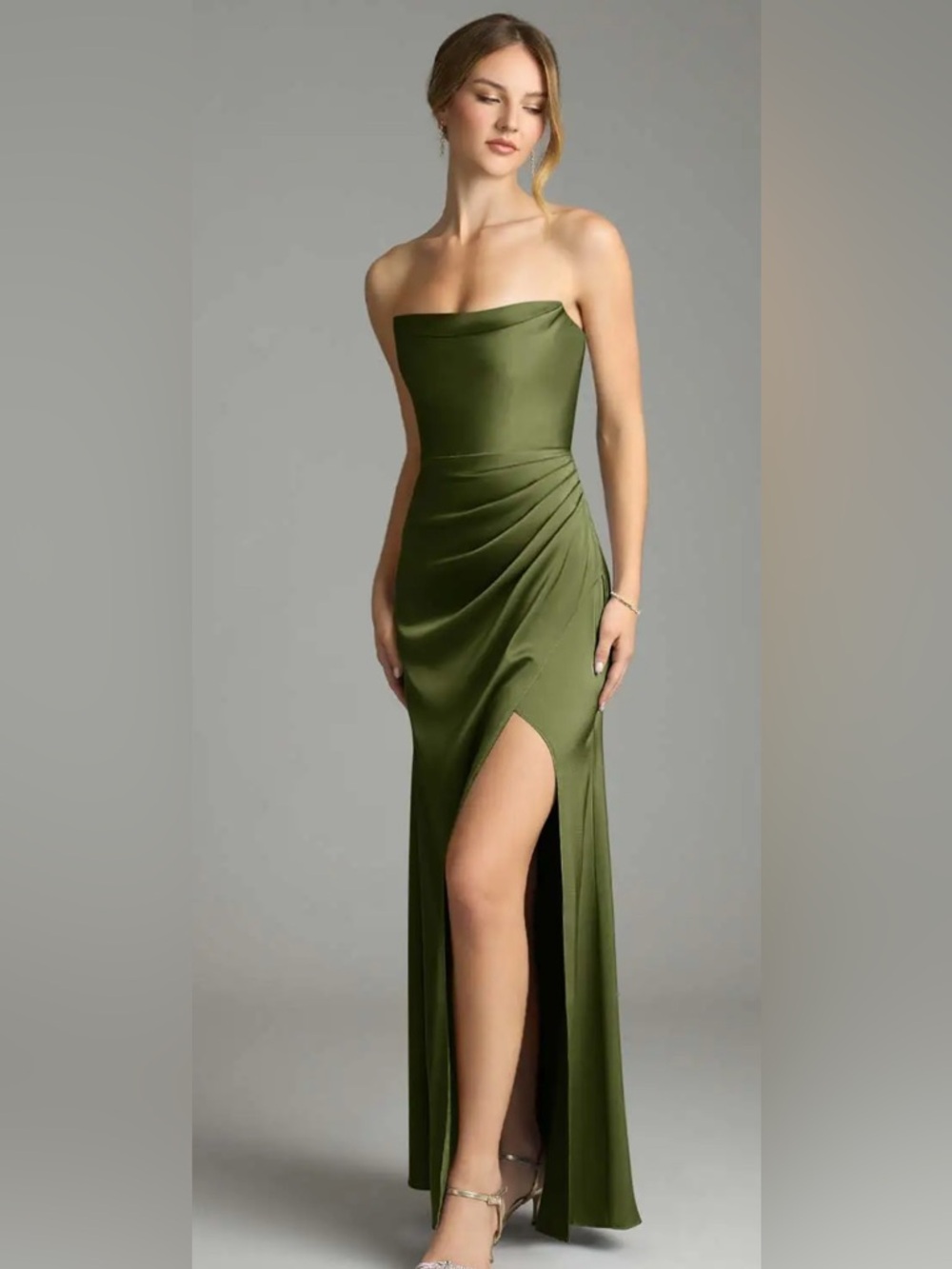 Azazie Leonis Stretch
Olive Mermaid Pleated Stretch Satin Convertible Dress